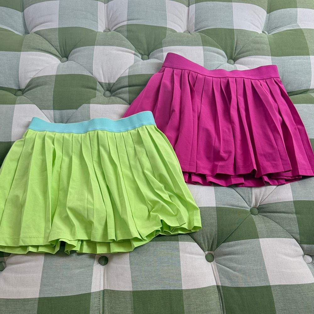 Lot of 2 Athleta Girl M 8-10 Pleated Skirts Green Pink